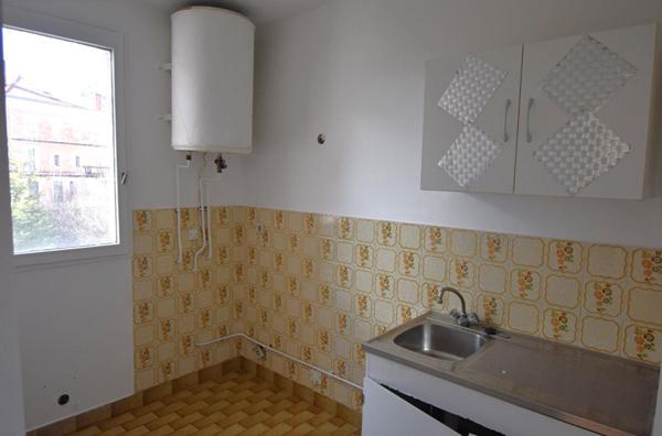 Appartement T1 avec balcon- terrasse et cave