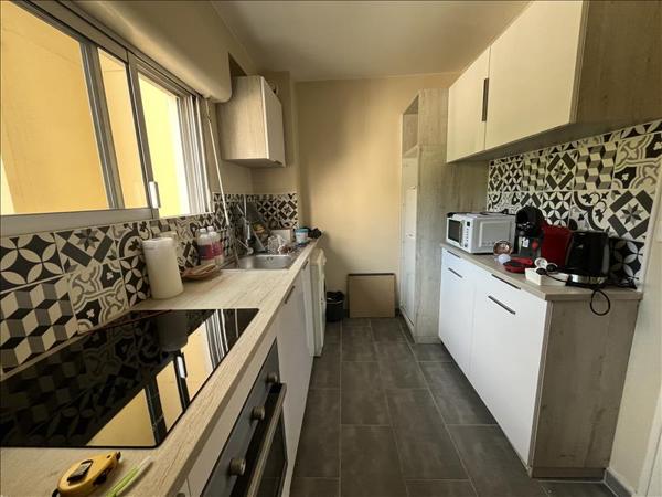 Appartement à louer 553 € CC TULLE 2 p 56 m² DPE D