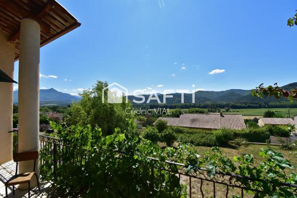 Superbe villa avec vue imprenable à Mallemoisson