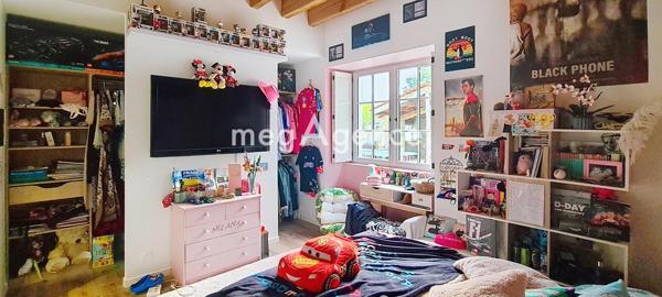 Maison à CHALLANS, 85300 - 6 pièces 209m²