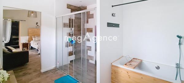 Maison à CHALLANS, 85300 - 6 pièces 209m²