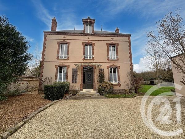 Maison à vendre  10 pièces - 226 m2 MAINTENON - 28