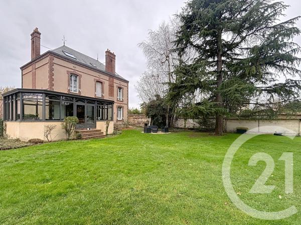 Maison à vendre  10 pièces - 226 m2 MAINTENON - 28