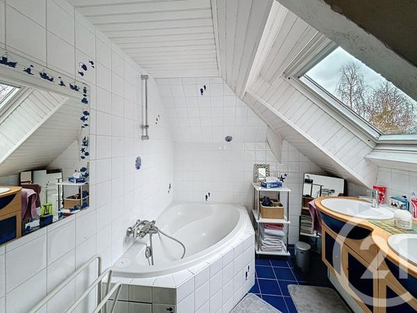 Maison à vendre  10 pièces - 226 m2 MAINTENON - 28