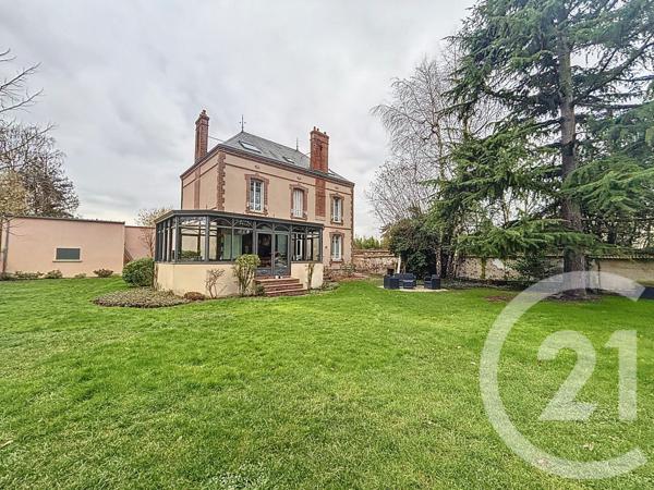 Maison à vendre  10 pièces - 226 m2 MAINTENON - 28