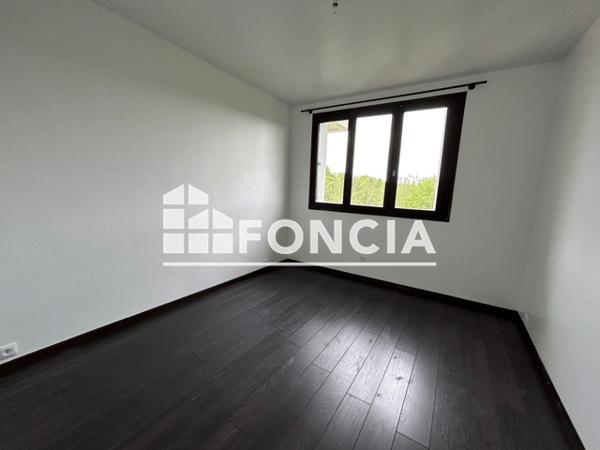 Location Appartement meublé 2 pièces 45.22 m² - Dreux 28100