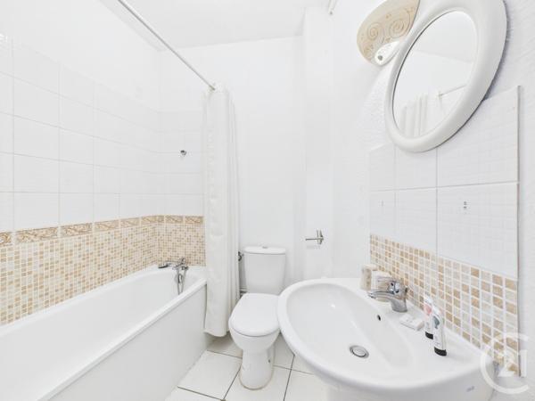 Immeuble à vendre  302,24 m2 CHARTRES - 28