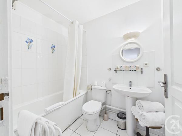 Immeuble à vendre  300 m2 CHARTRES - 28