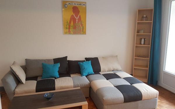 Appartement à louer    3 pièces •  Aire-sur-l'Adour