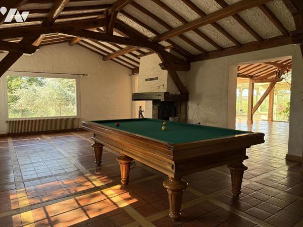 Maison traditionnelle contemporaine