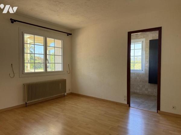 Maison traditionnelle contemporaine