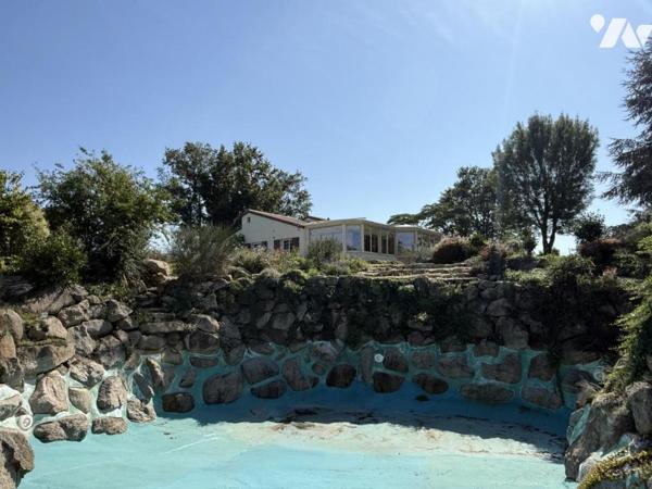 Maison traditionnelle contemporaine