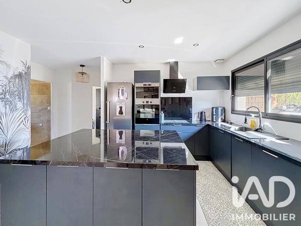 Maison à vendre 5 pièces 121 m² Bessan