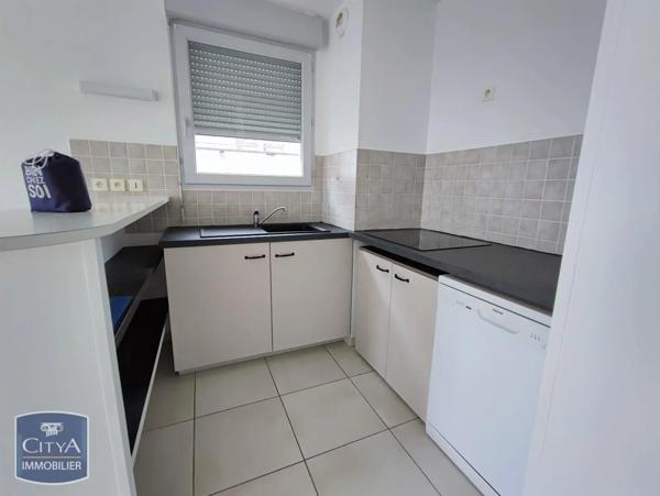 Appartement à louer 3 pièces 65.81m² Limoges (87100)
