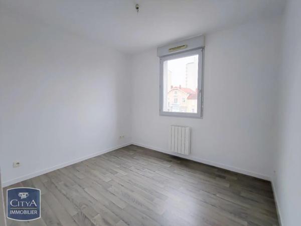 Appartement à louer 3 pièces 65.81m² Limoges (87100)