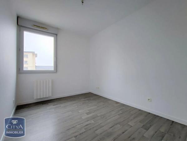 Appartement à louer 3 pièces 65.81m² Limoges (87100)
