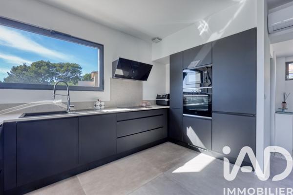 Appartement à vendre 5 pièces 178 m² Sanary-sur-Mer