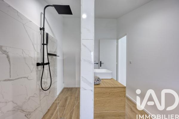 Appartement à vendre 5 pièces 178 m² Sanary-sur-Mer