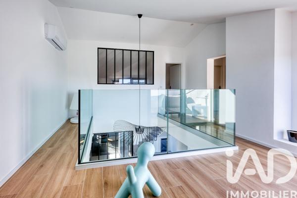 Appartement à vendre 5 pièces 178 m² Sanary-sur-Mer