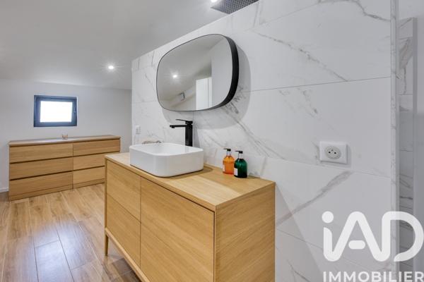 Appartement à vendre 5 pièces 178 m² Sanary-sur-Mer