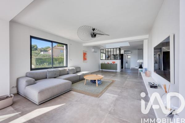 Appartement à vendre 5 pièces 178 m² Sanary-sur-Mer