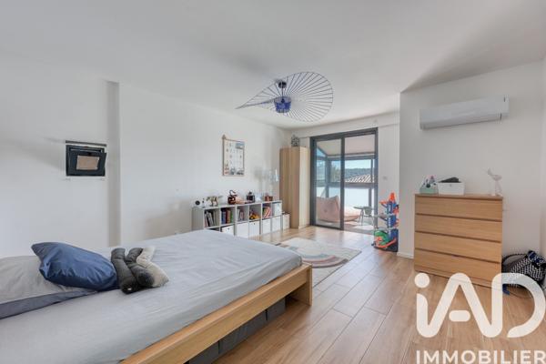 Appartement à vendre 5 pièces 178 m² Sanary-sur-Mer