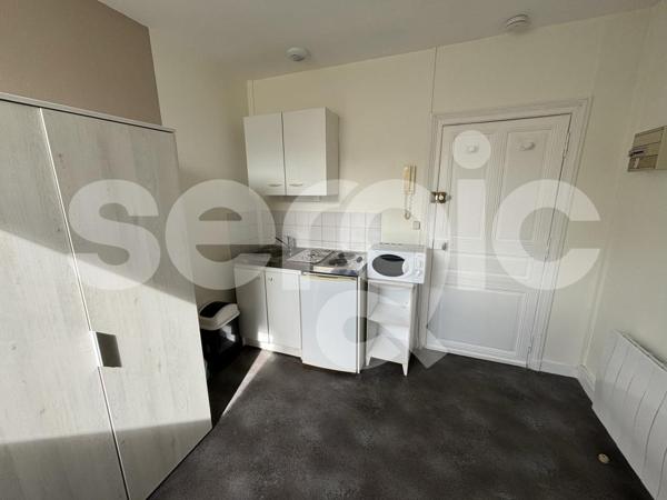 Location 1 Pieces 16 49100 Angers 23 1156 01 0005