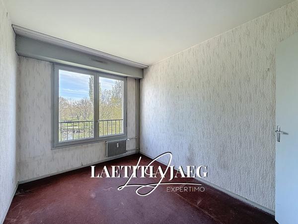 Schiltigheim (67300) 3 PIECES 71 M2 - BALCON - PARKING - ASCENSEUR - TRAVERSANT - À RÉNOVER - SCHILTIGHEIM