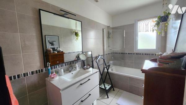 Maison en très bon état, située à proximité des commerces