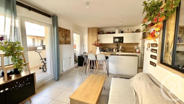 Appartement F4 à vendre  4 pièces - 69,74 m2 VILLEURBANNE - 69