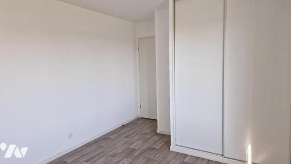 Saint Malo - Appartement (63.55m²)  en excellent état avec balcon - Deux chambres - Grand Garage