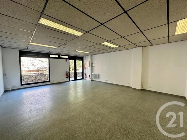 à vendre  80 m 2   MARTIGUES  - 13