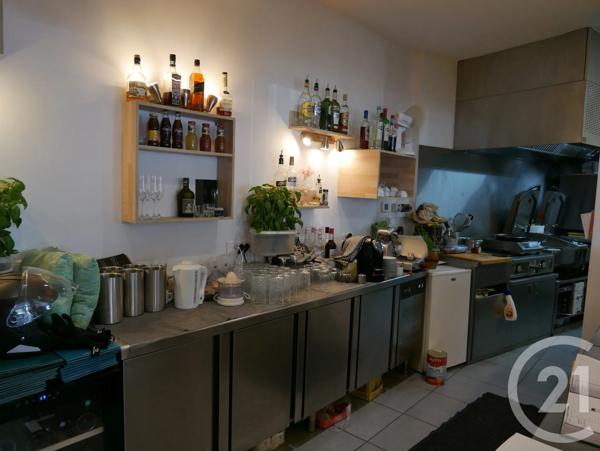 à vendre  80 m 2   MARTIGUES  - 13