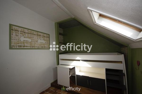 Maison 7 pièces - 176 m² Exclusivité efficity