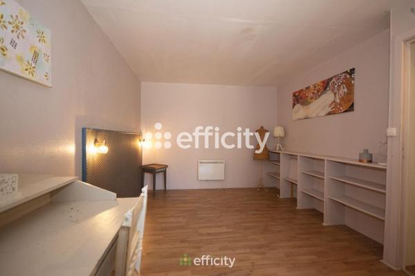 Maison 7 pièces - 176 m² Exclusivité efficity