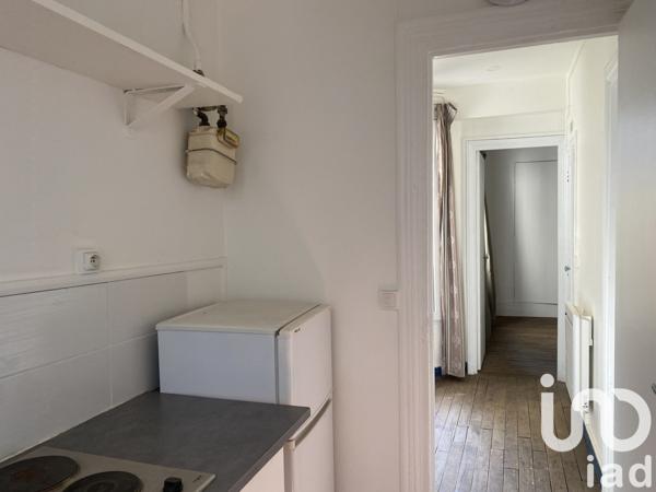 Appartement 2 pièces de 38 m² à Paris (75018)