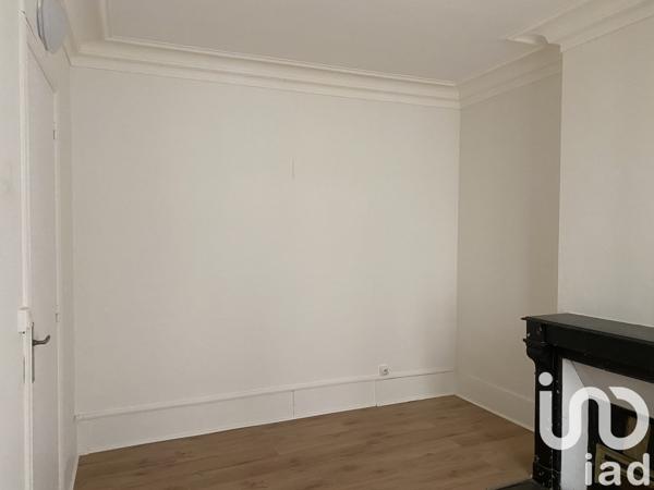 Appartement 2 pièces de 38 m² à Paris (75018)