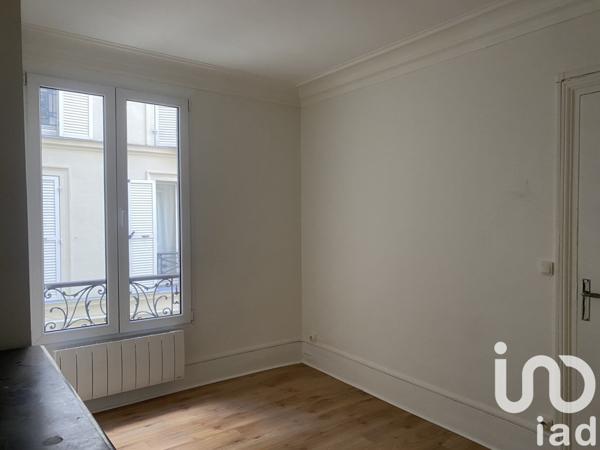 Appartement 2 pièces de 38 m² à Paris (75018)