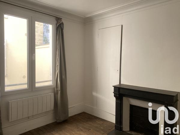 Appartement 2 pièces de 38 m² à Paris (75018)