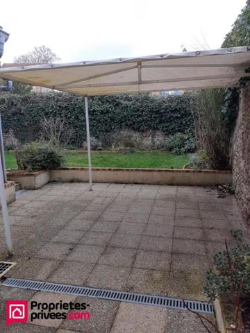 Maison de ville - vendue louée