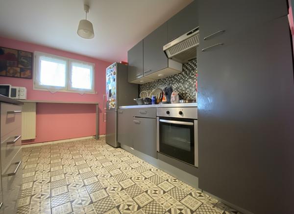 F4 AVEC JARDIN 390 m² À RÉSIDENCE DE STANDING