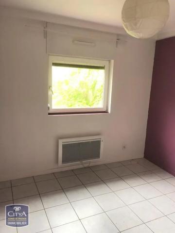 Appartement à louer 3 pièces 74.1m² Lille (59260)