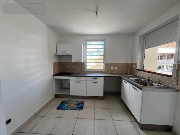 Immeuble à vendre à Fort-de-France en Martinique (97200), ref : 97204-361