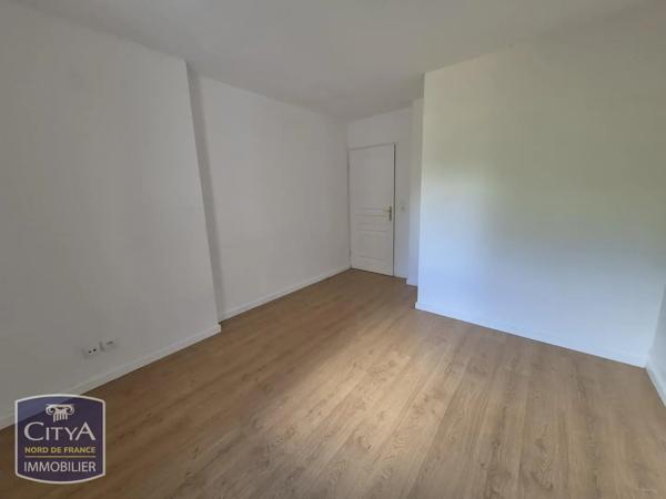Appartement à louer 2 pièces 44.26m² Valenciennes (59300)
