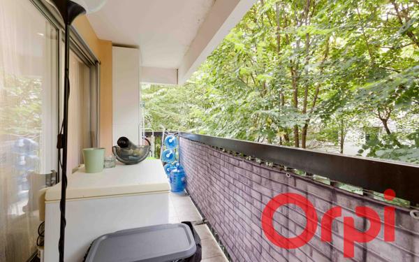 Appartement à vendre    3 pièces • 70,31 m2 Paris 19