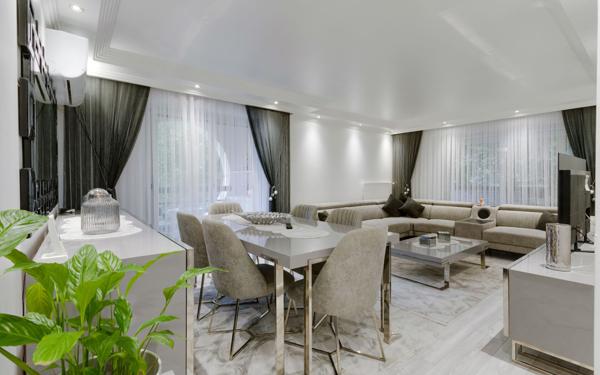 Appartement à vendre    3 pièces • 70,31 m2 Paris 19