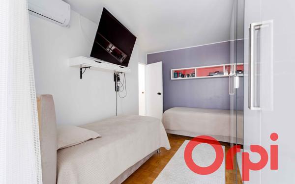 Appartement à vendre    3 pièces • 70,31 m2 Paris 19