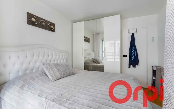 Appartement à vendre    3 pièces • 70,31 m2 Paris 19