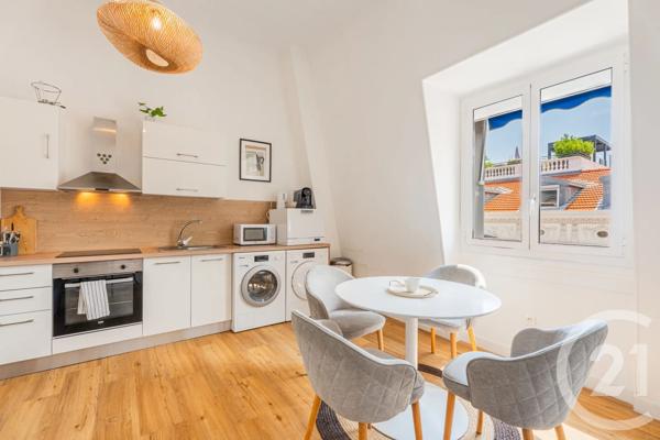 Appartement F3 à vendre  3 pièces - 82,50 m 2   MENTON  - 06