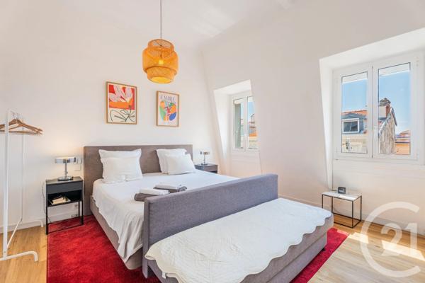 Appartement F3 à vendre  3 pièces - 82,50 m 2   MENTON  - 06